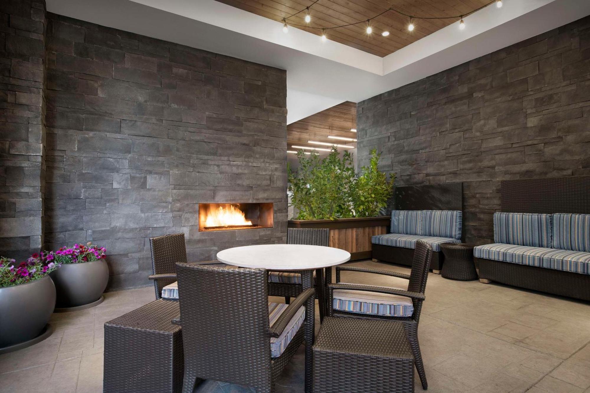 Home2 Suites By Hilton Eugene Downtown University Area Ngoại thất bức ảnh
